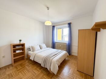 Pronájem bytu 2+1 v osobním vlastnictví 60 m², Hradec Králové