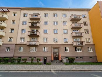 Pronájem bytu 2+1 v osobním vlastnictví 60 m², Hradec Králové