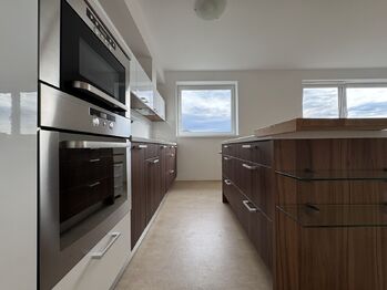 Pronájem bytu 2+kk v osobním vlastnictví 65 m², Olomouc