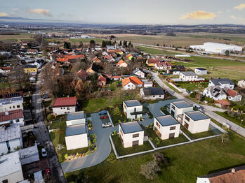 Prodej bytu 4+kk v osobním vlastnictví 96 m², Hůry