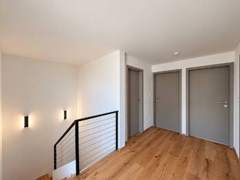 Prodej bytu 4+kk v osobním vlastnictví 96 m², Hůry