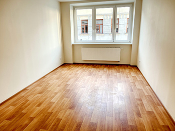 Pronájem bytu 2+1 v osobním vlastnictví 78 m², Pardubice