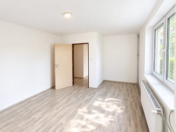 Prodej domu 186 m², Bezdědovice
