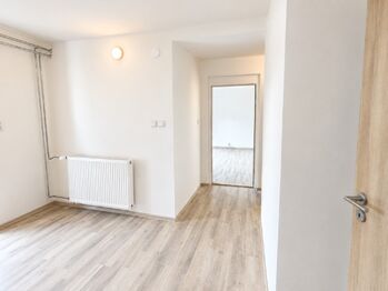 Prodej domu 186 m², Bezdědovice
