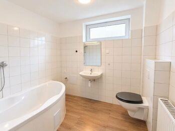 Prodej domu 186 m², Bezdědovice