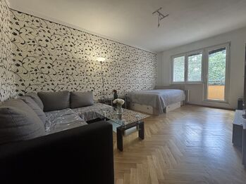 Prodej bytu 2+1 v osobním vlastnictví 52 m², Praha 10 - Malešice