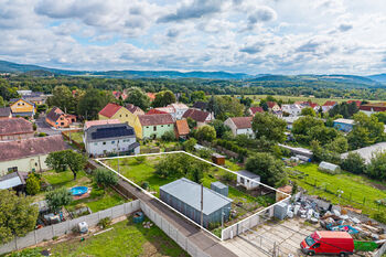 Prodej pozemku 991 m², Přestanov