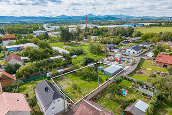 Prodej pozemku 991 m², Přestanov