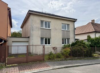 Prodej domu 258 m², Praha 4 - Modřany