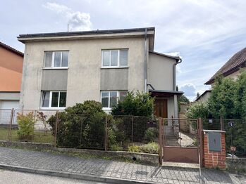 Prodej domu 258 m², Praha 4 - Modřany