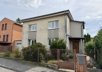 Prodej domu 258 m², Praha 4 - Modřany