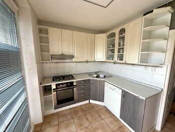 Prodej domu 258 m², Praha 4 - Modřany
