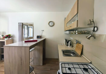 Prodej bytu 1+1 v osobním vlastnictví 36 m², Loket