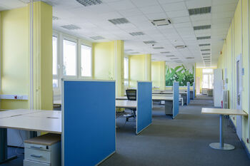 Pronájem kancelářských prostor 315 m², Hradec Králové