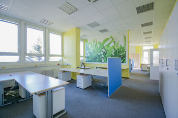 Pronájem kancelářských prostor 315 m², Hradec Králové