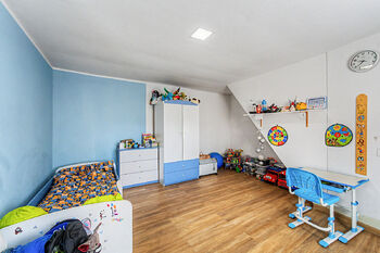 Prodej domu 222 m², Kly
