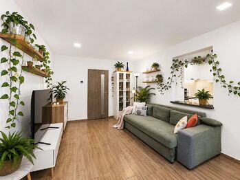 Byt 3+kk - Obývací pokoj s jídelnou - Prodej bytu atypický v osobním vlastnictví 204 m², České Budějovice