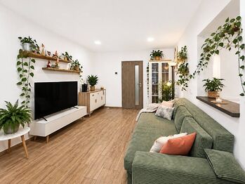 Byt 3+kk - Obývací pokoj s jídelnou - Prodej bytu atypický v osobním vlastnictví 204 m², České Budějovice