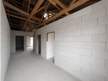 Nebytový prostor - Chodba - Prodej bytu atypický v osobním vlastnictví 204 m², České Budějovice