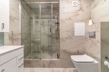Koupelna - Pronájem bytu 2+kk v osobním vlastnictví 43 m², Praha 5 - Stodůlky
