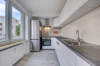 Pohled na kuchyňský kout - Pronájem bytu 2+kk v osobním vlastnictví 54 m², Praha 4 - Podolí 