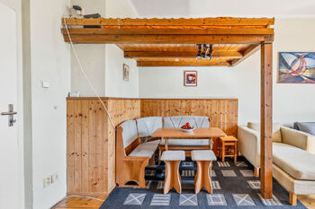 Pokoj - Prodej bytu 1+1 v družstevním vlastnictví 39 m², Praha 9 - Vysočany