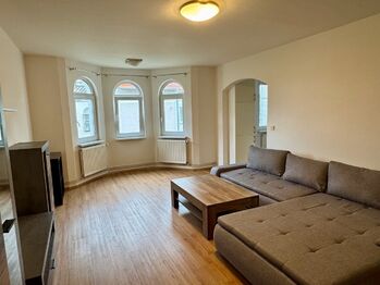 Světlý byt - Pronájem bytu 2+1 v osobním vlastnictví 66 m², Nupaky