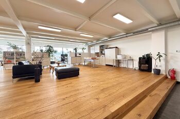 Ateliér - Pronájem kancelářských prostor 276 m², Praha 5 - Smíchov 
