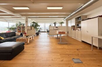 Ateliér - Pronájem kancelářských prostor 276 m², Praha 5 - Smíchov