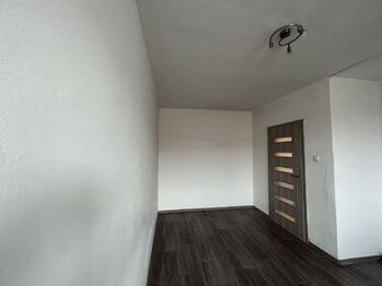 pokoj - Pronájem bytu 3+kk v osobním vlastnictví 70 m², Chrudim