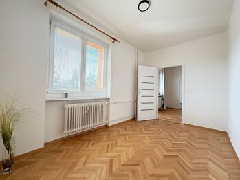 3. pokoj - Pronájem bytu 3+1 v družstevním vlastnictví 61 m², Teplice