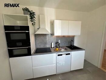 Pronájem bytu 3+1 v družstevním vlastnictví 61 m², Teplice