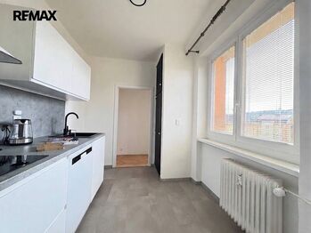 Pronájem bytu 3+1 v družstevním vlastnictví 61 m², Teplice