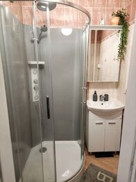 Pronájem bytu 3+1 v družstevním vlastnictví 61 m², Teplice