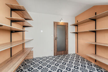 Prodej domu 179 m², Bříství