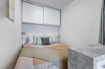 Prodej bytu 1+kk v osobním vlastnictví 49 m², Praha 9 - Letňany