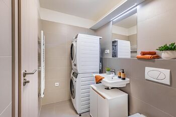 Prodej bytu 1+kk v osobním vlastnictví 49 m², Praha 9 - Letňany