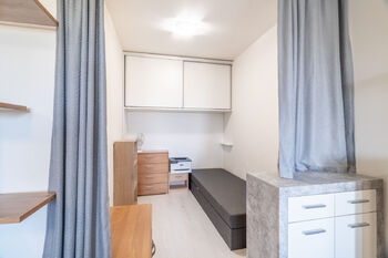 Prodej bytu 1+kk v osobním vlastnictví 49 m², Praha 9 - Letňany