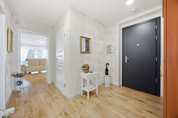 Předsíň - Prodej bytu 3+kk v osobním vlastnictví 79 m², Hořovice