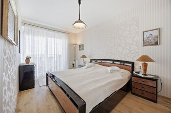 Ložnice - Prodej bytu 3+kk v osobním vlastnictví 79 m², Hořovice
