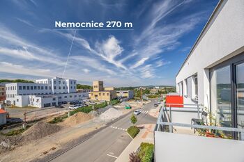 Venkovní budova - Prodej bytu 3+kk v osobním vlastnictví 79 m², Hořovice