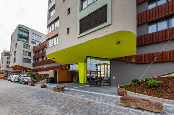 Prodej bytu 1+kk v osobním vlastnictví 39 m², Praha 5 - Radlice