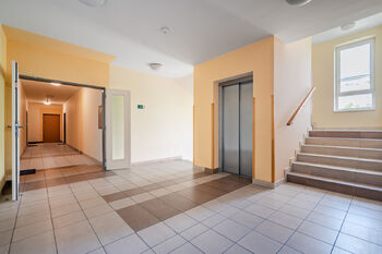 Byt 2+kk, 57 m2, 2 balkony, Nadační, Medlánky, Brno - Prodej bytu 2+kk v osobním vlastnictví 57 m², Brno