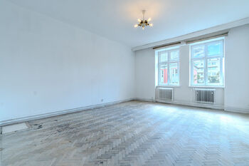 ložnice - Prodej bytu 2+1 v osobním vlastnictví 88 m², Ostrava