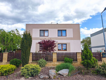 Pronájem bytu 4+1 v osobním vlastnictví 95 m², Nová Ves