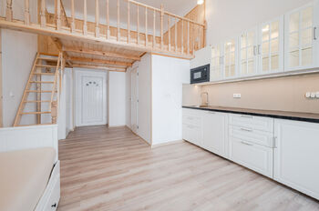 Prodej bytu 3+kk v osobním vlastnictví 63 m², Praha 2 - Vinohrady