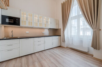 Prodej bytu 3+kk v osobním vlastnictví 63 m², Praha 2 - Vinohrady