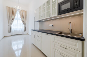Prodej bytu 3+kk v osobním vlastnictví 63 m², Praha 2 - Vinohrady