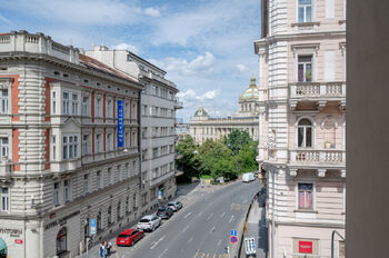 Prodej bytu 3+kk v osobním vlastnictví 63 m², Praha 2 - Vinohrady
