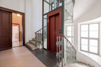Prodej bytu 3+kk v osobním vlastnictví 63 m², Praha 2 - Vinohrady